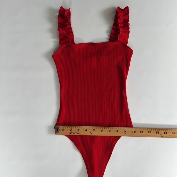 Aritzia Sunday Best bodysuit xxs - Picture 6 of 7